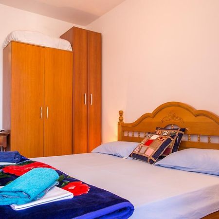 City Apartments Gosposhtina Budva Bagian luar foto