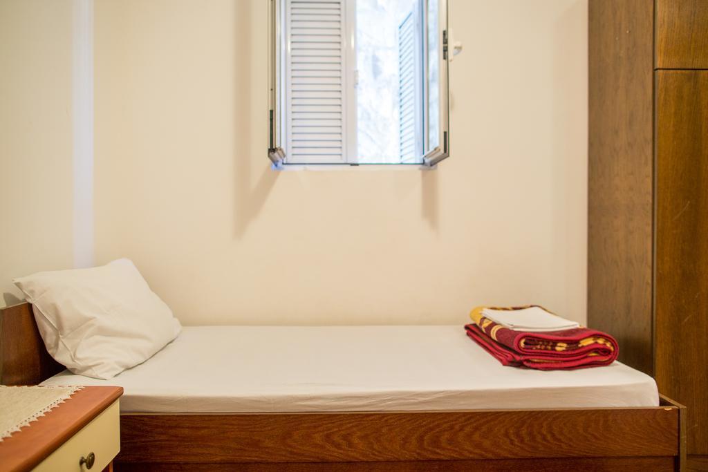 City Apartments Gosposhtina Budva Bagian luar foto