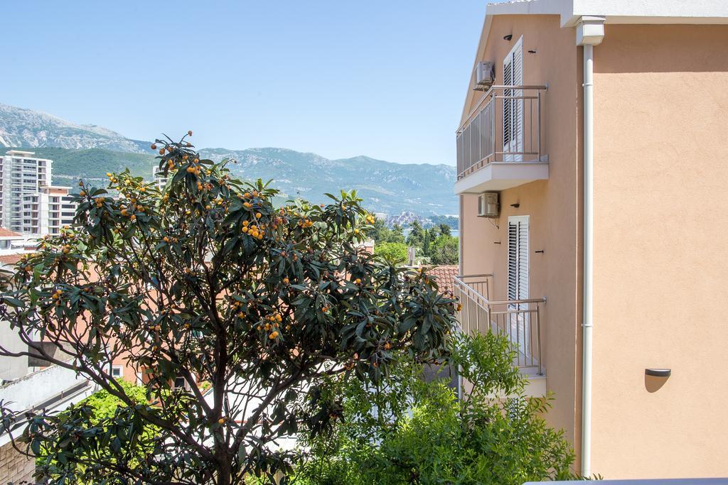 City Apartments Gosposhtina Budva Bagian luar foto