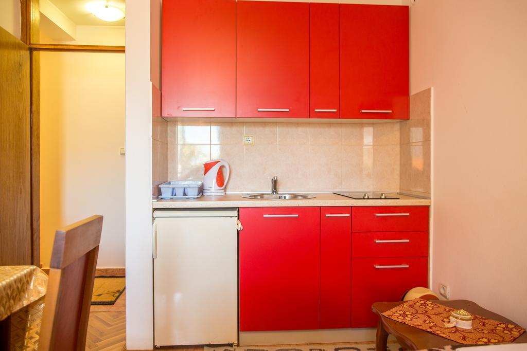 City Apartments Gosposhtina Budva Bagian luar foto