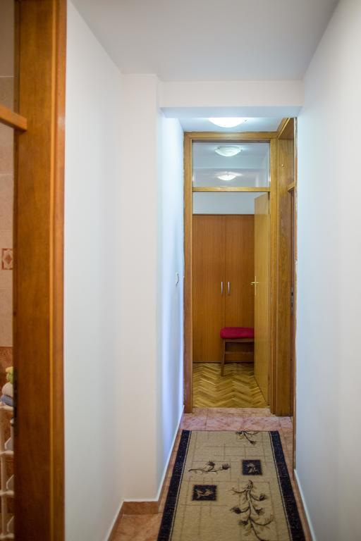 City Apartments Gosposhtina Budva Bagian luar foto