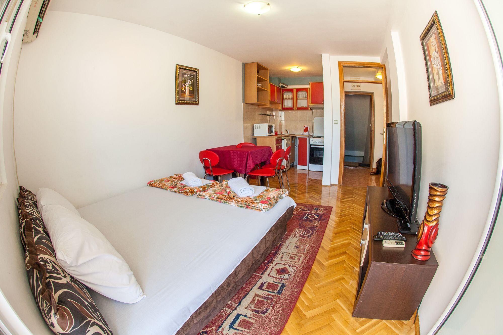 City Apartments Gosposhtina Budva Bagian luar foto